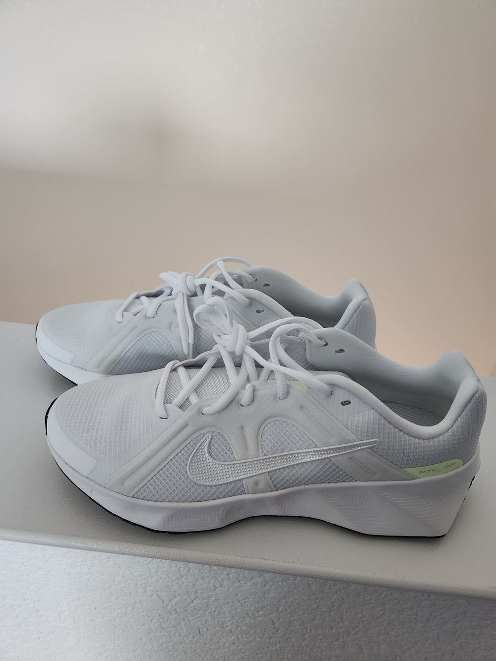 Nike Mens HM9493-103 Metro TEK shoes Sz 11